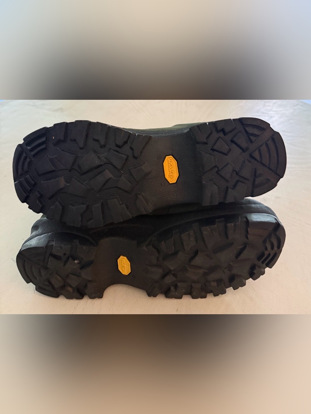 Montrail Gore-Tex hiking boots women’s size 8.5 Hunter green - Picture 7 of 11